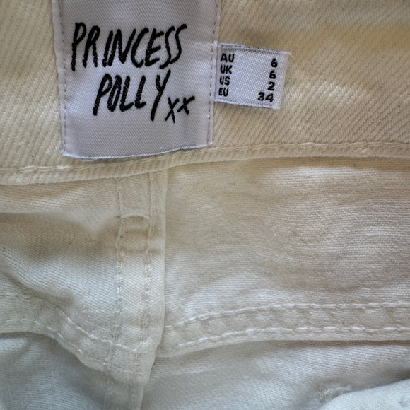 Stylish Cream/ white Mini denim skort - Picture 3 of 4